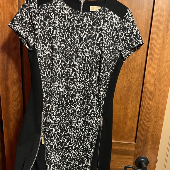 Michael Kors dress - Picture 1 of 4